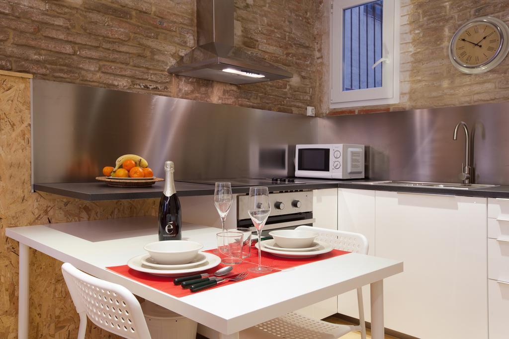 Apartment Centric Molino Theatre Bj2 *